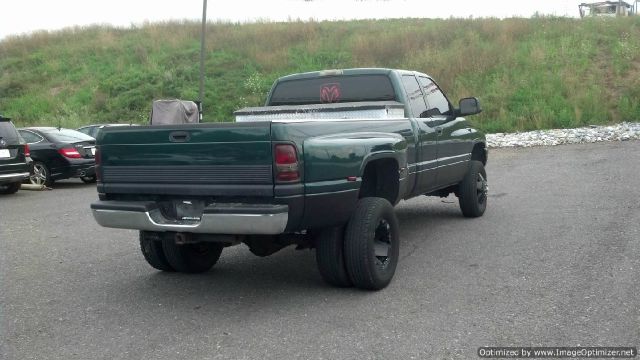 2002 Dodge Ram 3500 Collection Rogue