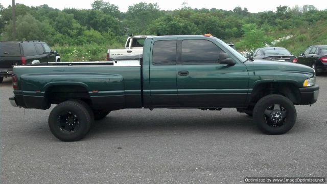 2002 Dodge Ram 3500 Collection Rogue