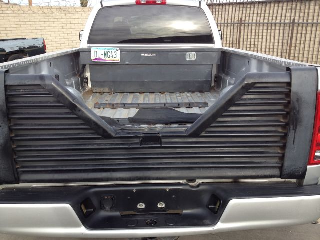 2003 Dodge Ram 3500 Sahara 4X4