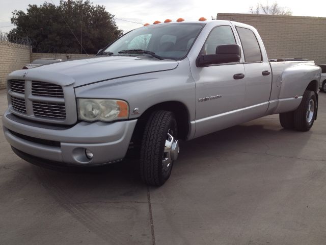2003 Dodge Ram 3500 Sahara 4X4