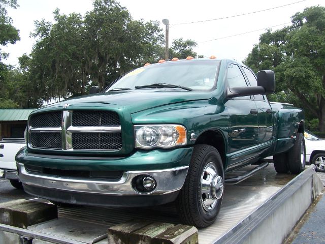 2003 Dodge Ram 3500 Suede Interior, Chrome Wheels