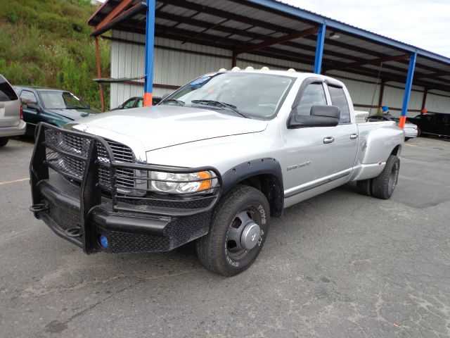 2003 Dodge Ram 3500 Sahara 4X4