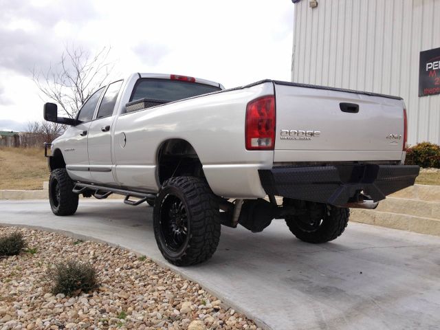 2004 Dodge Ram 3500 4dr LX 4WD Auto