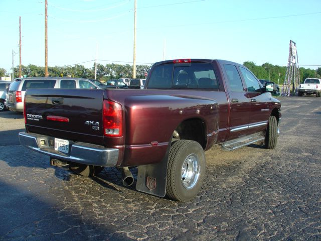 2004 Dodge Ram 3500 3500 SLT Crew LB Dually DSL