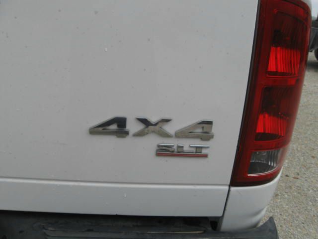 2004 Dodge Ram 3500 4dr 4WD EXT LS 4x4 SUV