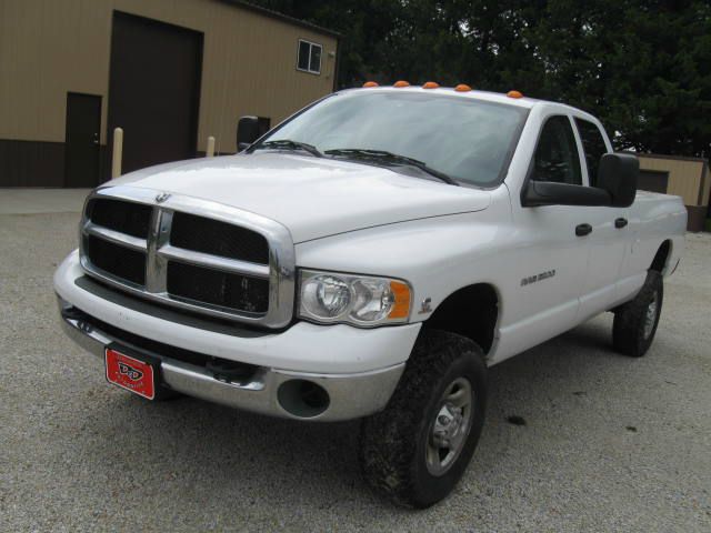 2004 Dodge Ram 3500 4dr 4WD EXT LS 4x4 SUV