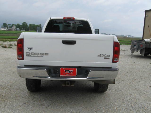2004 Dodge Ram 3500 4dr 4WD EXT LS 4x4 SUV
