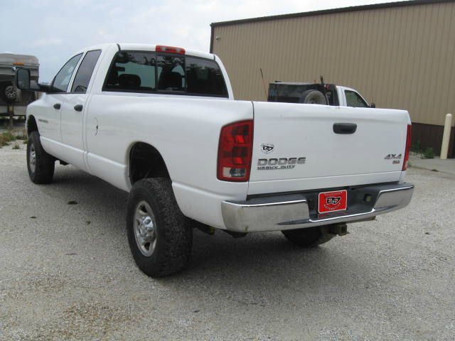 2004 Dodge Ram 3500 4dr 4WD EXT LS 4x4 SUV