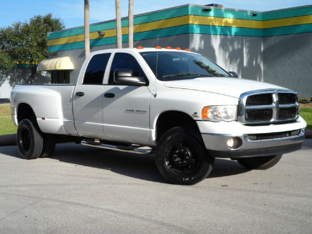 2004 Dodge Ram 3500 RWD V6