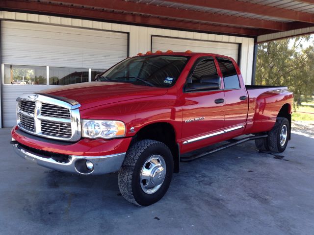 2004 Dodge Ram 3500 Ext WT