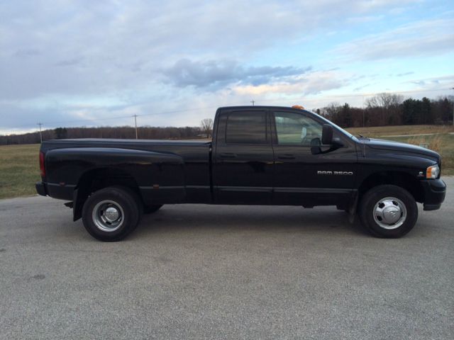 2004 Dodge Ram 3500 Ext WT