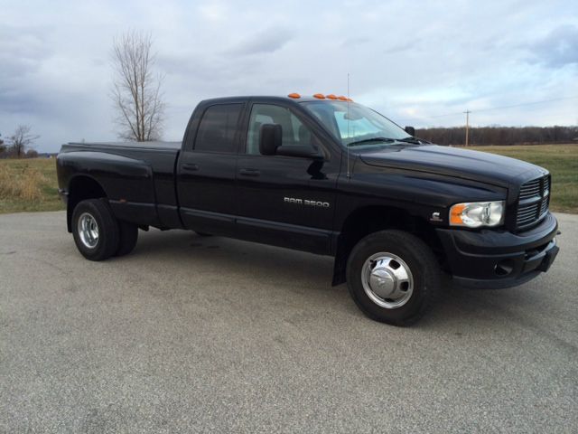 2004 Dodge Ram 3500 Ext WT