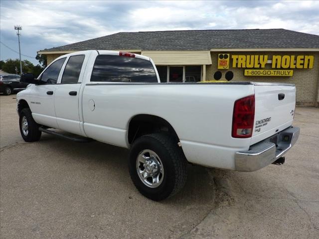 2004 Dodge Ram 3500 Ext WT
