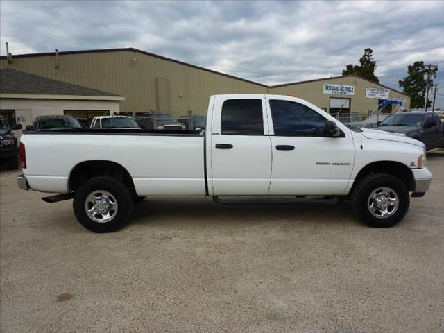 2004 Dodge Ram 3500 Ext WT