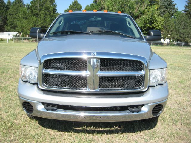 2004 Dodge Ram 3500 Sahara 4X4