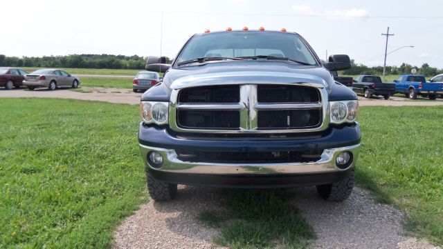 2005 Dodge Ram 3500 Limited FWD Auto PZEV