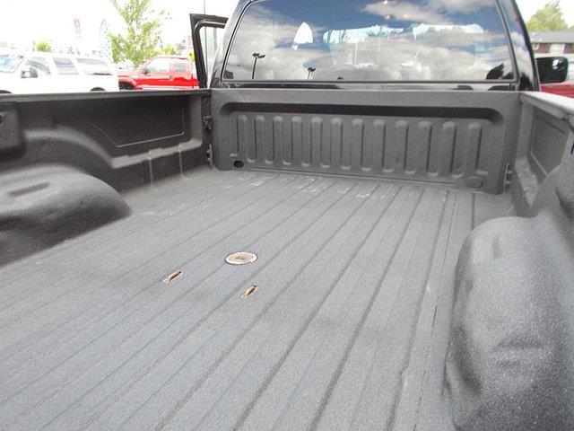 2005 Dodge Ram 3500 2011 Nissan Juke SV