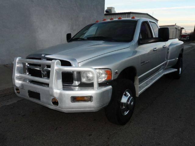 2005 Dodge Ram 3500 2500 SLT