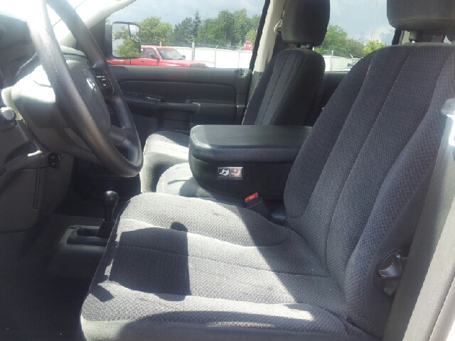 2005 Dodge Ram 3500 SLT