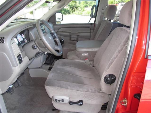 2005 Dodge Ram 3500 LS ES