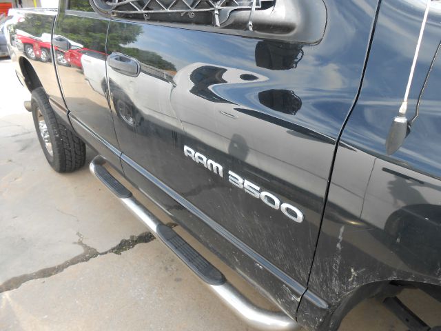 2005 Dodge Ram 3500 Ext WT