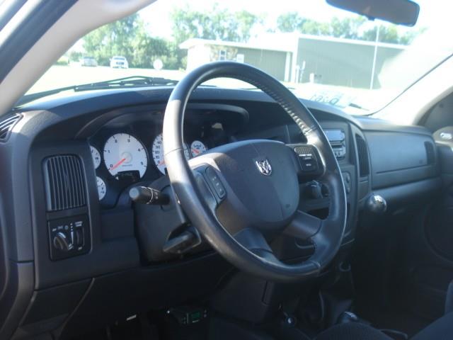 2005 Dodge Ram 3500 Premier 4x4 SUV