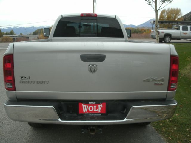 2006 Dodge Ram 3500 4dr 4WD EXT LS 4x4 SUV