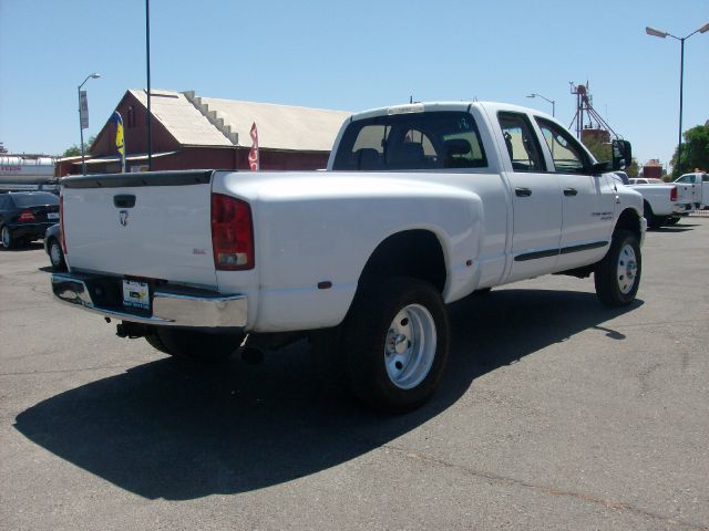 2006 Dodge Ram 3500 2500 SLT
