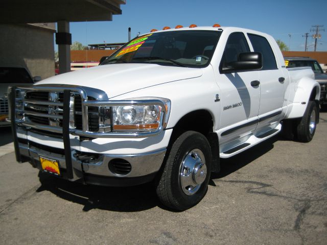 2006 Dodge Ram 3500 SE Flex Fuel Sto N Go FWD 1 Owner