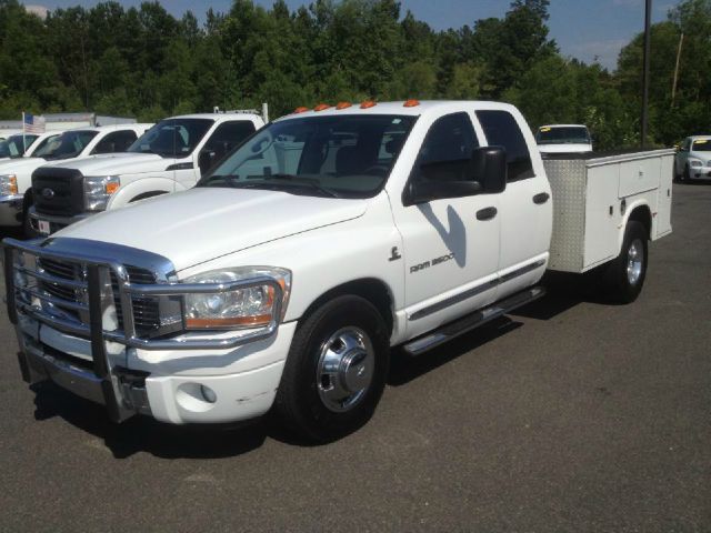 2006 Dodge Ram 3500 BOX