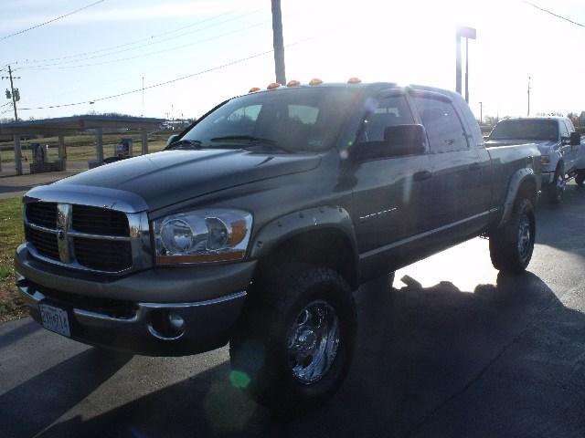 2006 Dodge Ram 3500 1-own ROOF PREM Pwrlift WOOD 60K MI