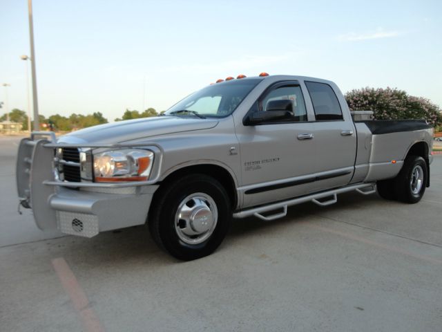 2006 Dodge Ram 3500 3.0si Coupe