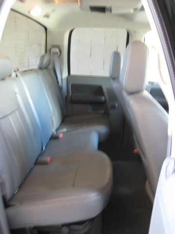 2007 Dodge Ram 3500 2WD Double Cab Standard Bed 5.7L V8 (SE) Truck