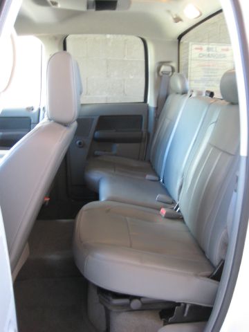 2007 Dodge Ram 3500 2WD Double Cab Standard Bed 5.7L V8 (SE) Truck