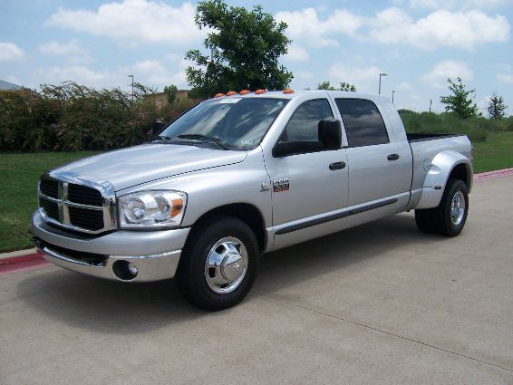 2008 Dodge Ram 3500 2WD Crewmax Short Bed 5.7L Grade (SE) Truck