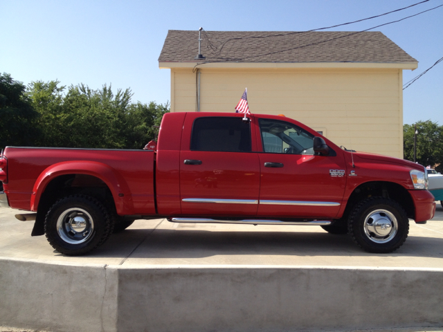 2008 Dodge Ram 3500 4dr Sdn I4 ES