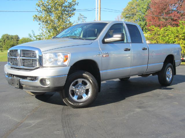 2008 Dodge Ram 3500 5d Wagon SE w/XM 2WD