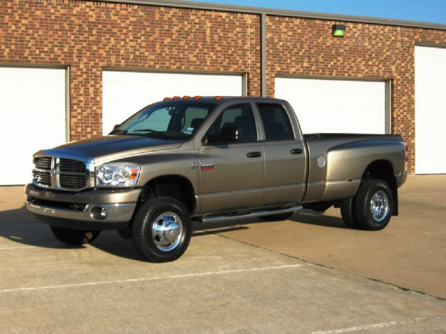2008 Dodge Ram 3500 CX Minivan 4D
