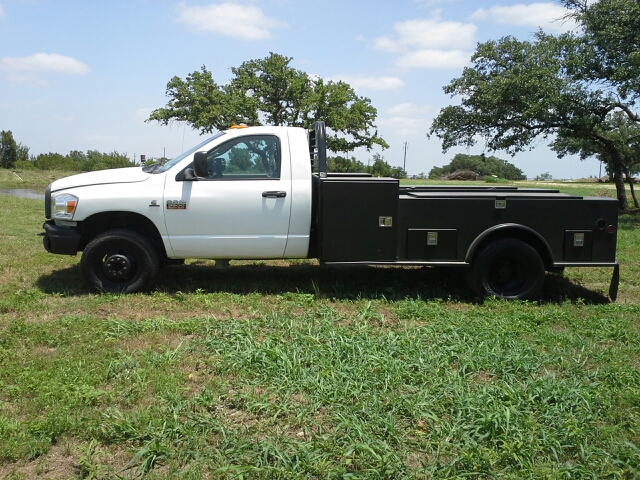 2008 Dodge Ram 3500 4WD 4dr AT