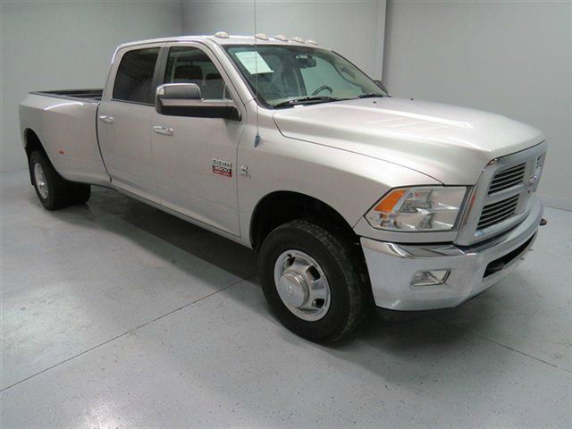 2010 Dodge Ram 3500 Cloth Buckets