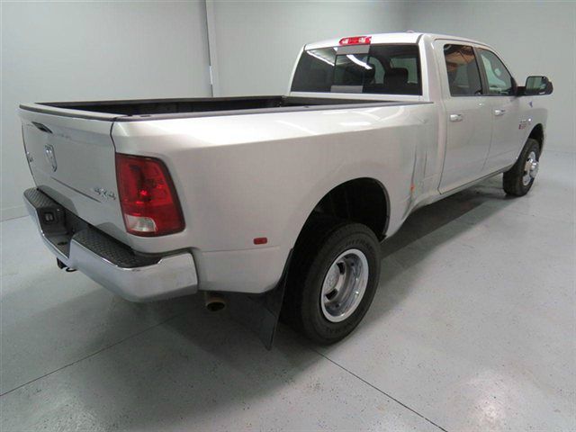 2010 Dodge Ram 3500 Cloth Buckets