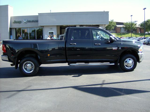 2010 Dodge Ram 3500 AWD, DVD, Navi, Rear Camera