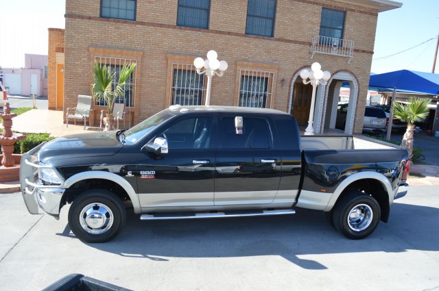 2010 Dodge Ram 3500 4dr Sdn I4 ES