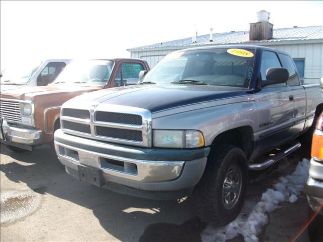 1998 Dodge Ram Pickup Base