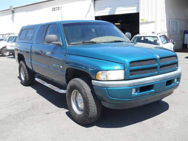 1998 Dodge Ram Pickup Base