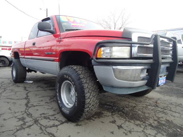 1998 Dodge Ram Pickup Coupe LS