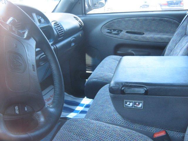 1999 Dodge Ram Pickup Hard Top And Soft