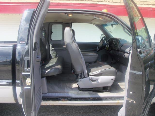 1999 Dodge Ram Pickup 1500 LT 4WD