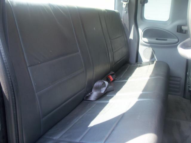 1999 Dodge Ram Pickup 1500 LT 4WD