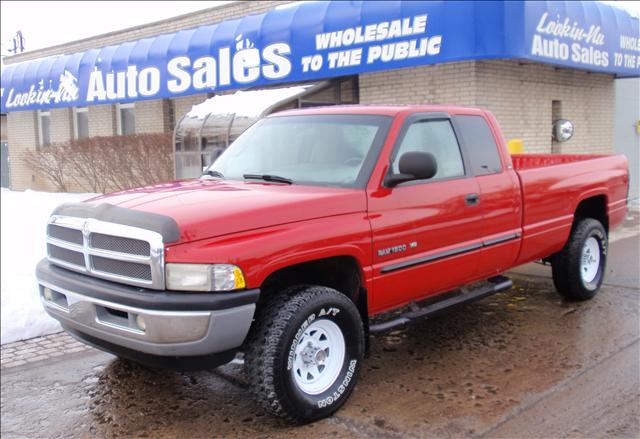 2000 Dodge Ram Pickup SLT